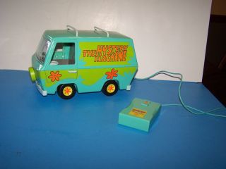 2000 Cartoon Network Scooby Doo Remote Control Mystery Machine with batteries 4