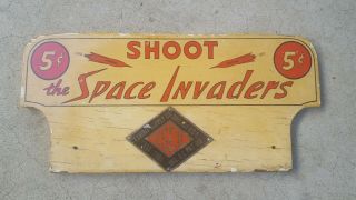 Vintage 1950s Exhibit Supply Co Space Invaders Nickel Arcade Marquis,  Gun Game