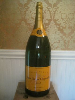 Veuve Clicquot Ponsardin 9l Champagne Display Bottle