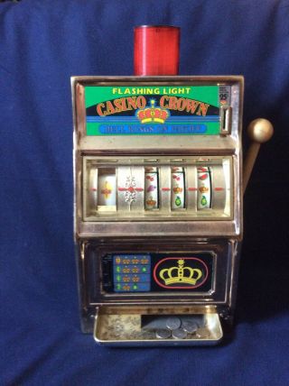 Vintage Casino Crown 25 Cent Slot Machine Tabletop Model Quarter Gambling