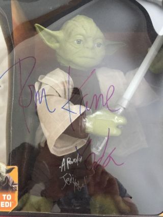 Hand Signed Star Wars Yoda And Box,  By Tom Kane The Voice Of Yoda,  2items Signed