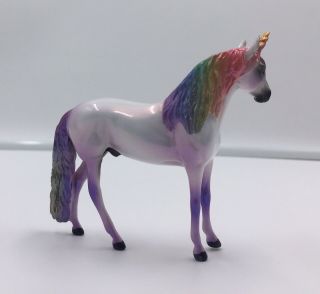 Peter Stone Mini Me Unicorn “soleil” Glossy Rainbow Decorator Andalusian Chip