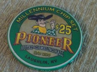 Pioneer Hotel & Gambling Hall Casino $25 Hotel Casino Gaming Chip Laughlin,  Nv