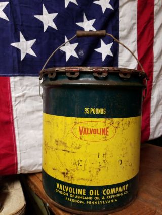 Valvoline Oil Company 35lb Grease Bucket 3