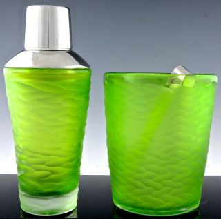 FABULOUS MID CENTURY MODERN GREEN SATIN GLASS CHROME COCKTAIL SHAKER ICE BUCKET 4