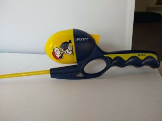 Vintage Zebco Snoopy Fishing Pole Rod Reel Combo Peanuts Blue/yellow 80 