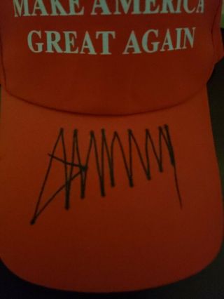 2016 MEGA CAMPAIGN MAKE AMERICA GREAT AGAIN DONALD TRUMP SIGNED RED HAT 3