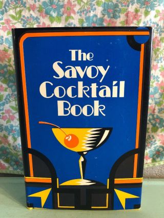 Vintage The Savoy Cocktail Book 1976 1970s Bar Guide Drink Recipes Housewife