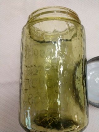 Yellow Green Mason Jar 1858 Pint loaded with bubbles Gorgeous conditio 2