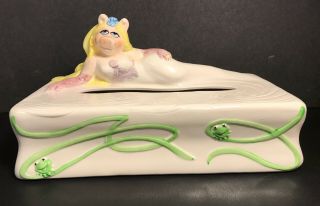 3 Piece Muppets Sigma Miss Piggy Set surrounded by Kermit Napkin Tissue TB Holdr 5