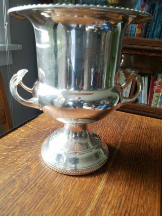 VINTAGE SILVER PLATE CHAMPAGNE/ ICE BUCKET 2