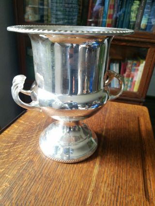 VINTAGE SILVER PLATE CHAMPAGNE/ ICE BUCKET 8