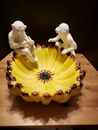 Italian hand painted ceramic banana fruit bowl with two monkeys on the edge. 4