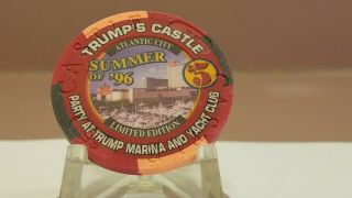Trump Castle rare 5.  00 Atlantic City NJ chip.  Chip convention find 2