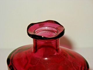 Italian Mid Century Magenta Glass Decanter Bottle with Bubble Stopper Empoli era 5