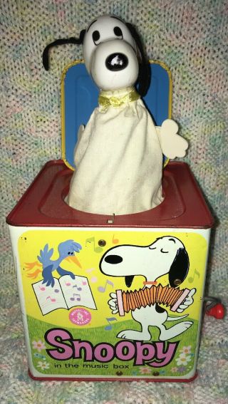 Vintage Snoopy In The Music Box/jax Box 1966 Mattel Inc.