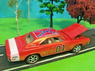The Dukes Of Hazzard 01 General Lee Dodge Charger Die Cast Toy Hot Wheel