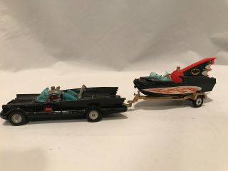 Vintage 1960s Corgi Batmobile 267 & Batboat W/ Trailer 107 W/ Batman & Robin 5
