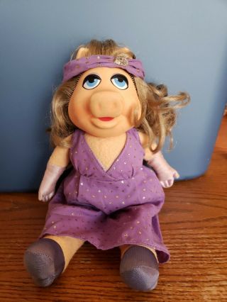 Miss Piggy Muppet Plush Doll: Vintage 1980 Henson Collectible Traditional