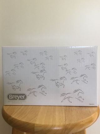 Breyer Holiday Sr Crystal And Crispin Grey Grazing Mare And Foal Gift Set Nib