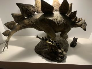 Sideshow Dinosauria Stegosaurus Maquette Exclusive