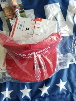 PRESIDENT DONALD J TRUMP SIGNED MAKE AMERICA GREAT AGAIN HAT and BOOK LOA 10