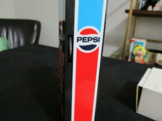 Vintage Pepsi Vending Machine Portable AM FM Radio Old Stock. 5