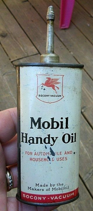Vintage Tall Mobil Handy Oil Lead Spout 4 Ounce Household Oil Can & Gun Oil Can