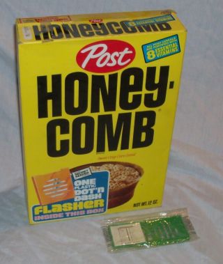 1973 Honeycomb Cereal Box Dot N Dash Flasher With Premium Post