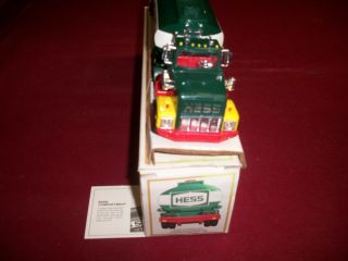 1984 HESS TOY TRUCK bank. 6