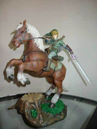The Legend of Zelda: Link on Epona Limited Edition Statue - First 4 Figures F4F 2