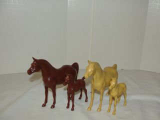 Vintage Set Of 4 Horses For The Nylint Horse Van Truck