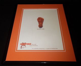 1989 Hooters Restaurant Wings Framed 11x14 Advertisement