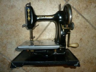 Little Worker Sewing Machine