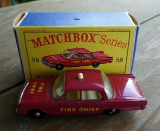 Matchbox Lesney Ford Fairlane Fire Chief 