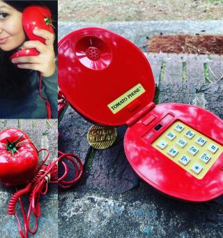 1985 Vintage Novelty Tomato Phone Heinz Retro Gold Medal Ruby Red Rare