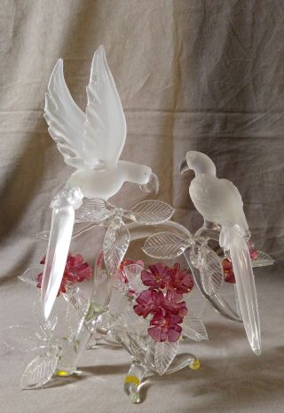 Stunning Parrot Figurine Clear & Frozen Glass Sculpture Cranberry Flowers