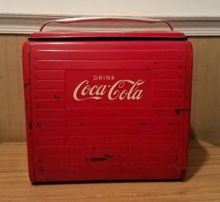 RARE 1940 ' s Coca Cola Soda Pop Picnic Cooler Embossed Metal with Sandwich Tray 3