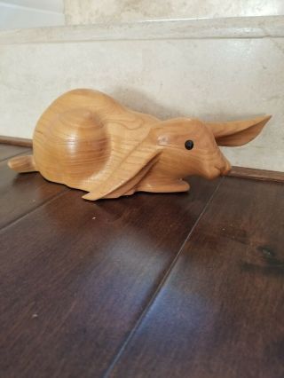 Solid Wood Bunny Carved And Signed By Master Wildlife Carver Bob Hayden