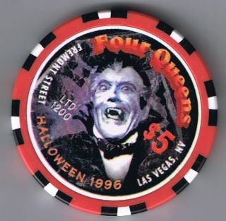 Four Queens Hotel $5.  00 Halloween Vampire Casino Chip 1996 Las Vegas Nevada