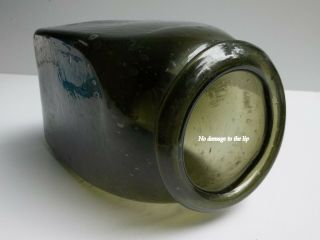 Ashely River,  was Were this Early 18th Century Snuff was found with Dr.  Solomon 2