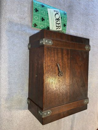 Antique Wood Poker Chip Box With Caddy And Chips With Key To Lock/unlock