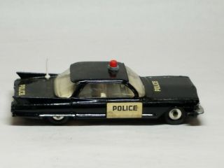 VINTAGE DINKY TOYS 1961 CADILLAC SEDAN POLICE CAR WITH FIGURINES 6
