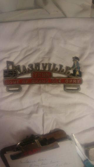 Old Nashville Tenn.  Grand Old Opry Metal License Plate Topper
