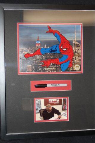 Marvel Spider - Man,  Spidy Deluxe - Sericel Signed By Stan Lee Photo,  Marker