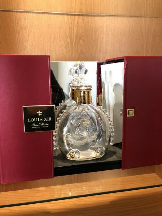 Louis XIII Champagne Cognac - Remy Martin - Baccarat 750 Ml,  50 Ml Decanter Box 2