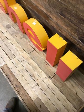 Shell oil canopy letters,  Gas Oil,  Collectable signs. 3