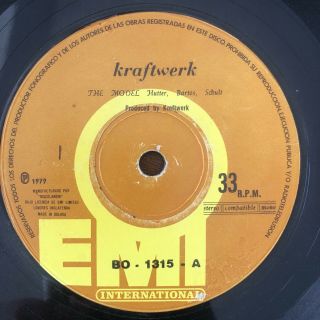 Kraftwerk - The Model / The Robots - Rare Bolivia 7”