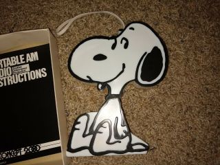 Vintage Snoopy Am Portable Transistor Radio Peanuts - Model 351 -