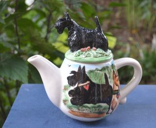 Scottish Terrier.  Handsculpted Ceramic Teapot Ooak.  Look